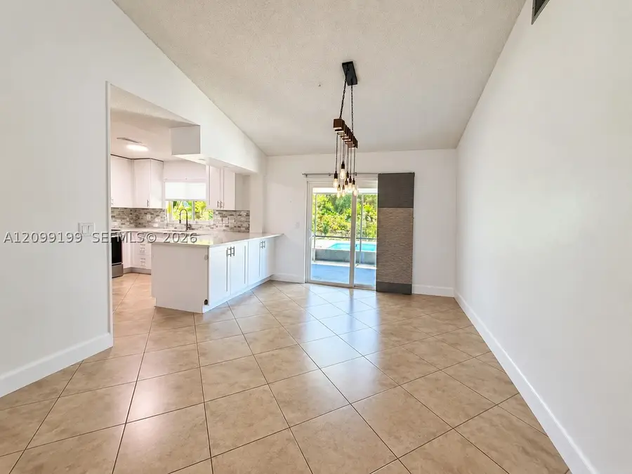 8212 SW 13th St, North Lauderdale, FL 33068 - #3