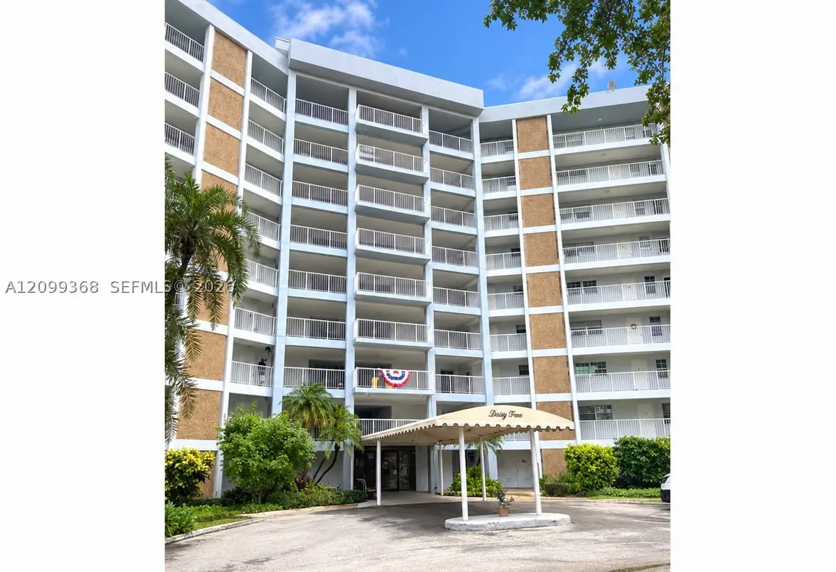2940 N Course Dr #110, Pompano Beach, FL 33069 - #1