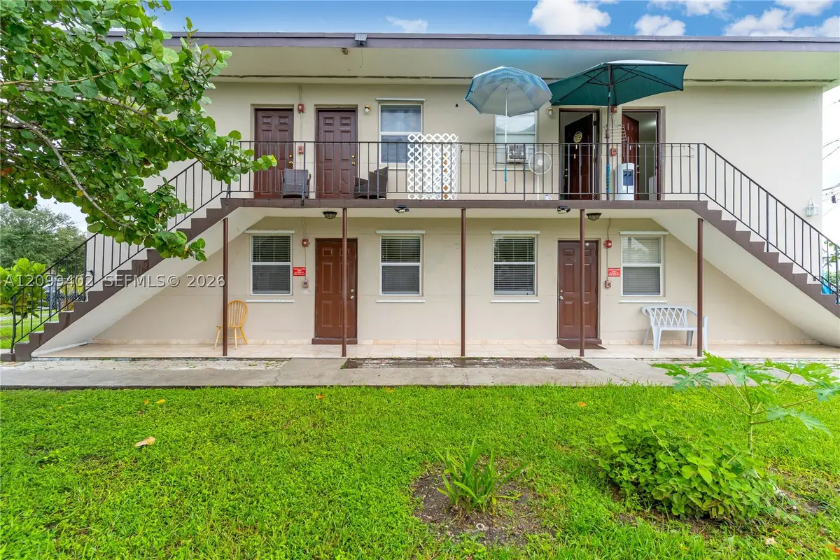 17010 SW 100th Ave, Miami, FL 33157 - #1