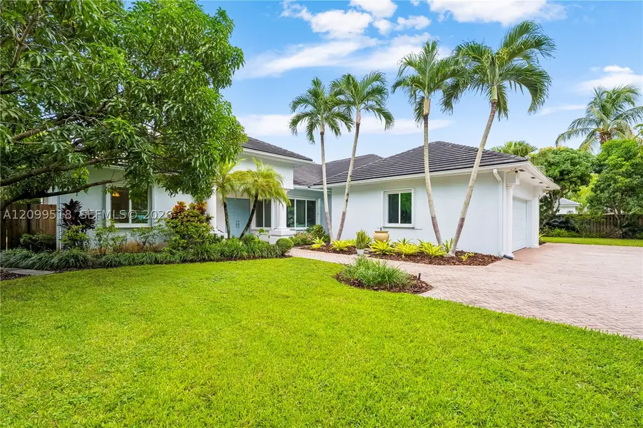 15255 SW 80th Ave, Palmetto Bay, FL 33157 - #2