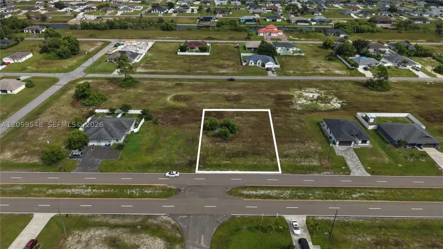 1735 Diplomat Pkwy W, Cape Coral, FL 33993 - #2