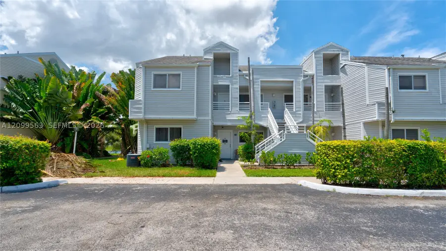 3409 NW 44th St #101, Oakland Park, FL 33309 - #2
