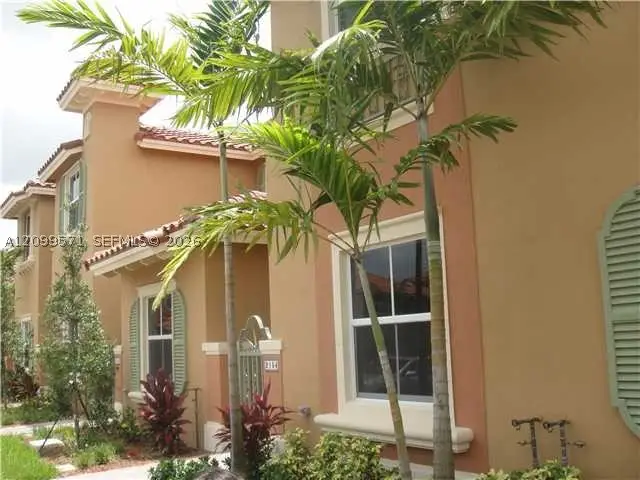 5803 Siena Ln #606, Hollywood, FL 33021 - #2