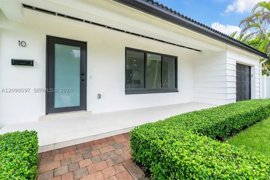 10 NW 100th St, Miami Shores, FL 33150 - #2