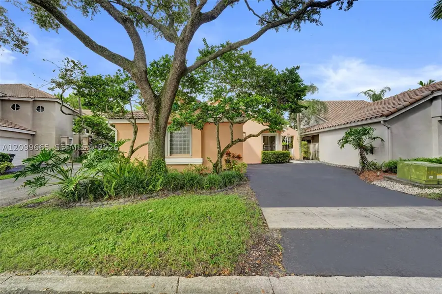 10149 NW 4th St, Plantation, FL 33324 - #2