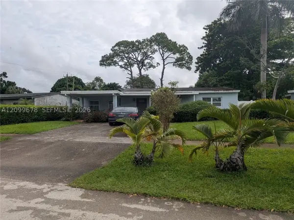 620 E Dayton Cir, Fort Lauderdale, FL 33312