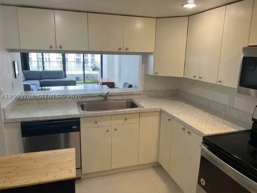 555 NE 15th St #10F, Miami, FL 33132 - #3