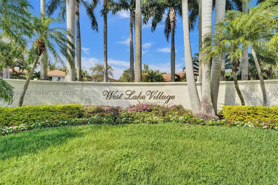 1620 Weeping Willow Way, Hollywood, FL 33019 - #2