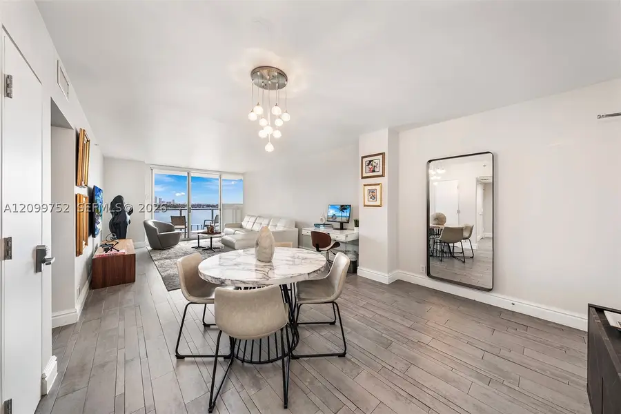 1100 West Ave #926, Miami Beach, FL 33139 - #2