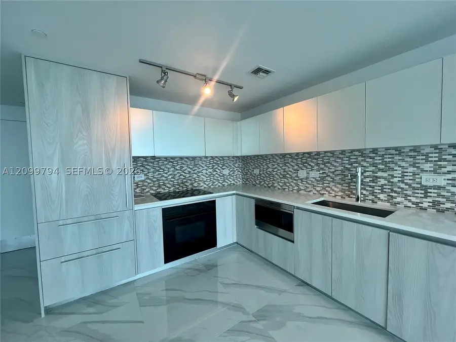 3131 NE 7th Ave #1205, Miami, FL 33137 - #2