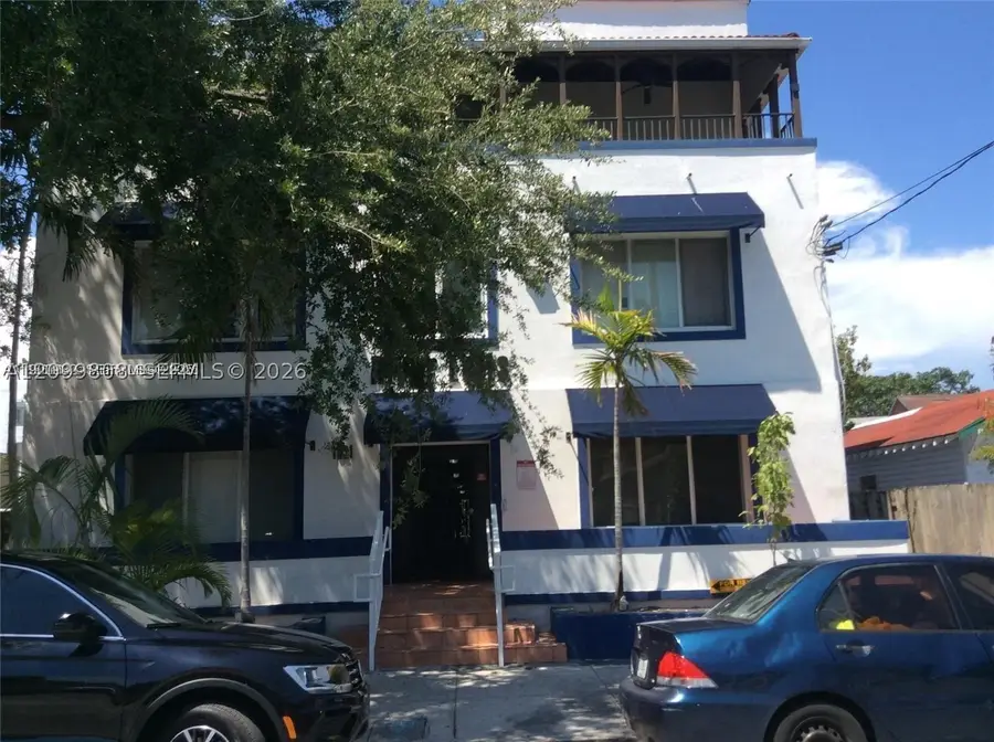1021 NW 3rd St #305, Miami, FL 33128 - #3