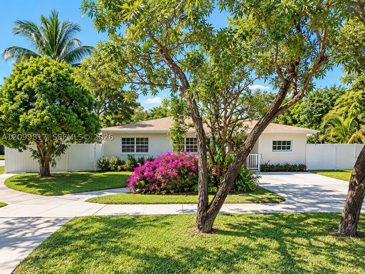 17400 NE 10th Ave, Miami, FL 33162 - #1