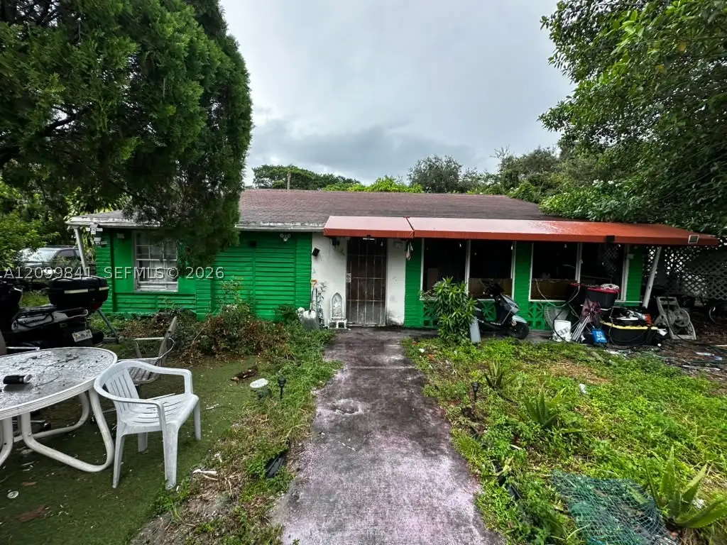 2299 NW 90th St, Miami, FL 33147 - #1