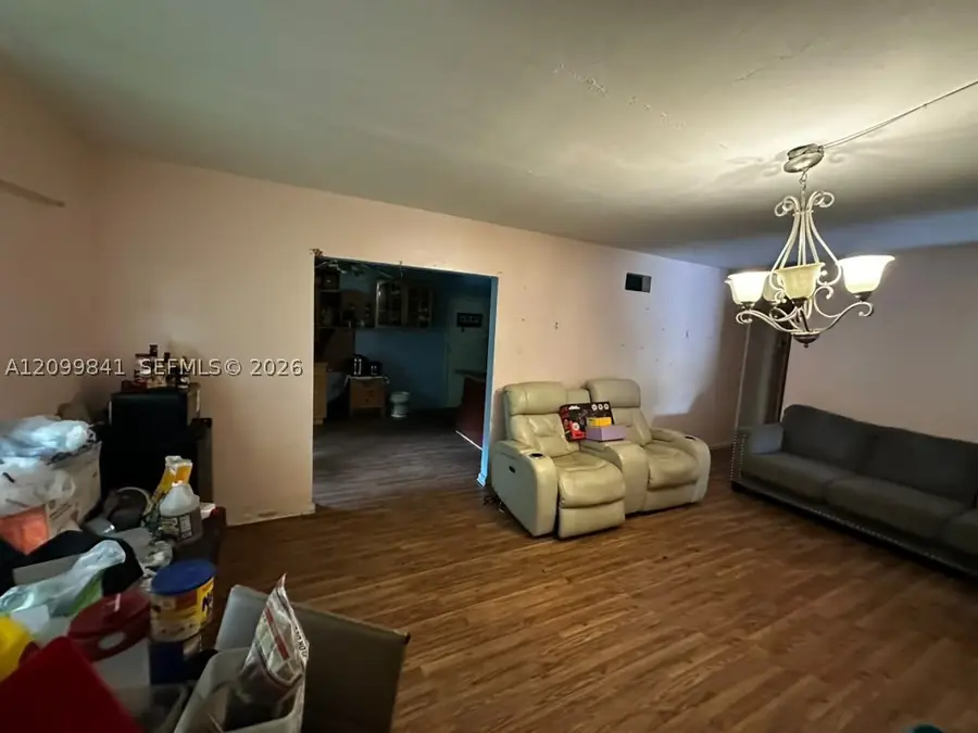 2299 NW 90th St, Miami, FL 33147 - #2