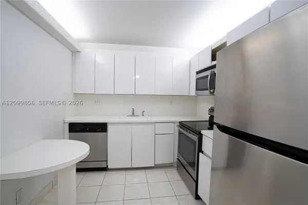 600 Three Islands Blvd #316, Hallandale Beach, FL 33009