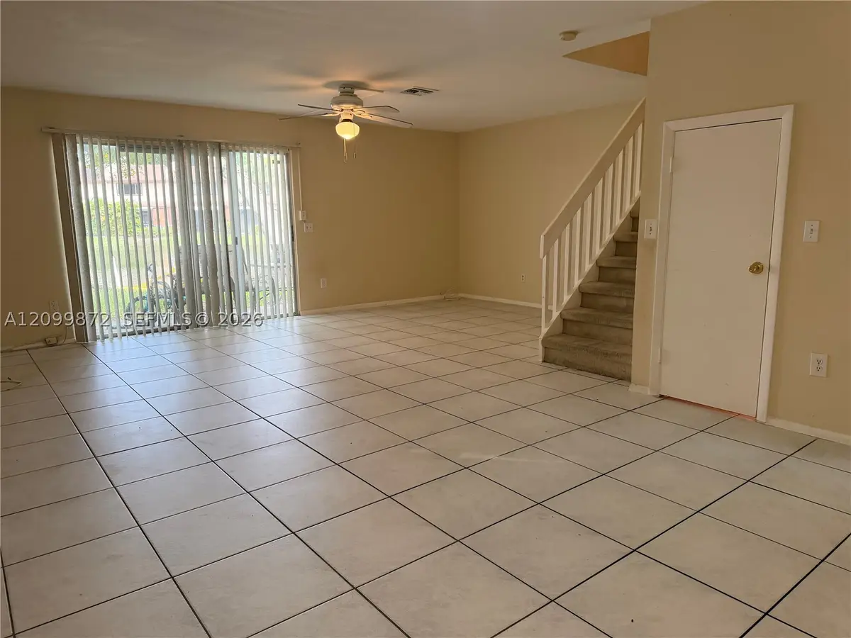 1209 Sussex Dr, North Lauderdale, FL 33068 - #1