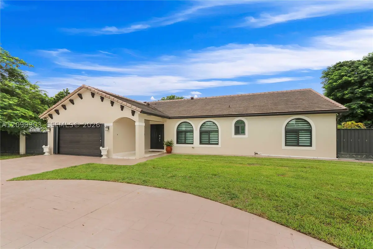 15221 SW 148th Ave, Miami, FL 33187 - #1