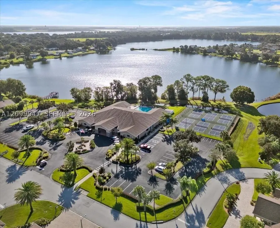 555 Meandering Way, Polk City, FL 33868 - #3