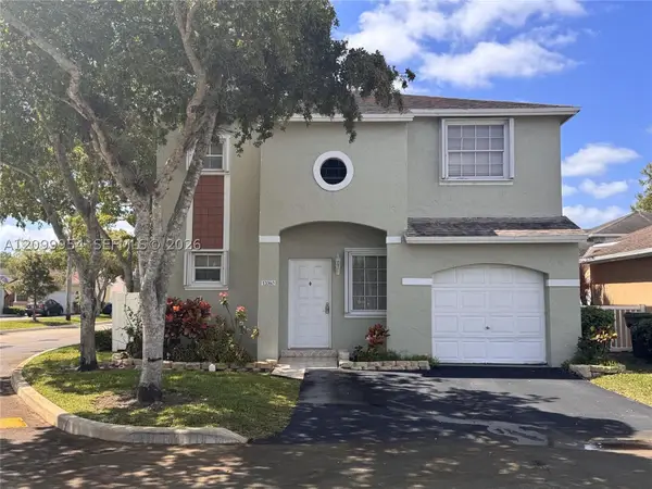 12060 NW 13th St, Pembroke Pines, FL 33026