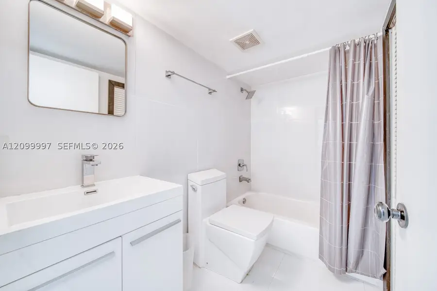 300 Oregon St #507, Hollywood, FL 33019 - #3