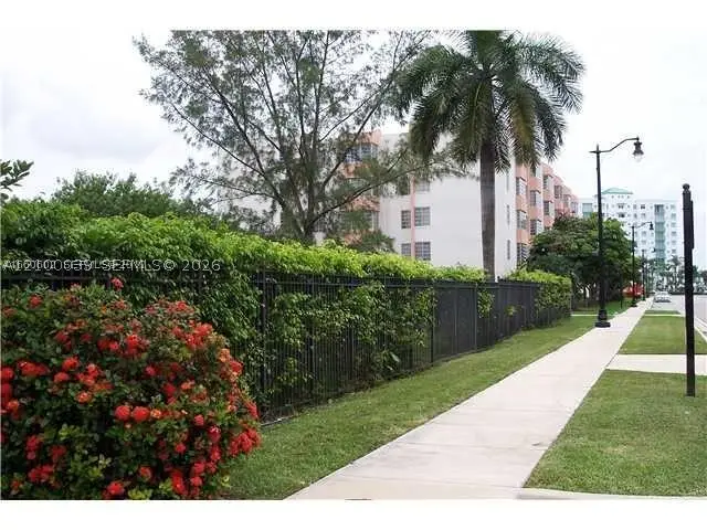 220 180 Dr, Sunny Isles Beach, FL 33160 - #2