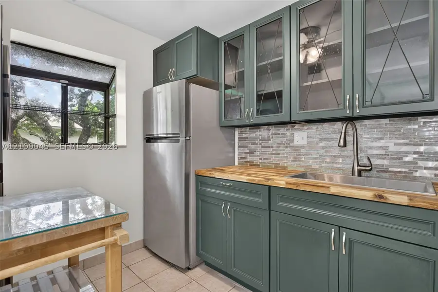 503 Gardens Dr #201, Pompano Beach, FL 33069 - #3