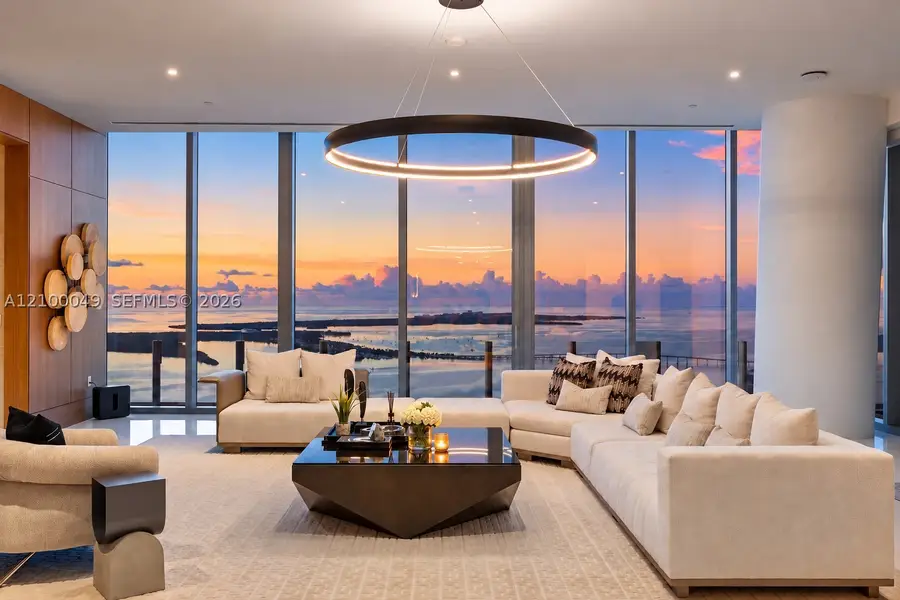 300 Biscayne Boulevard Way #PH6001C, Miami, FL 33131 - #3
