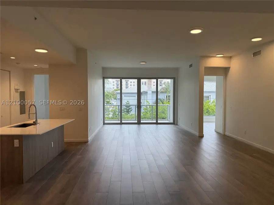 529 SW 11th St #203, Miami, FL 33129 - #3