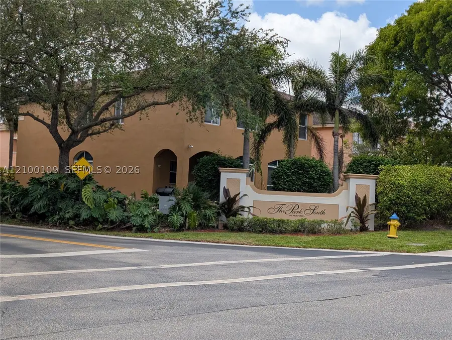 7683 NW 19th St, Pembroke Pines, FL 33024 - #3