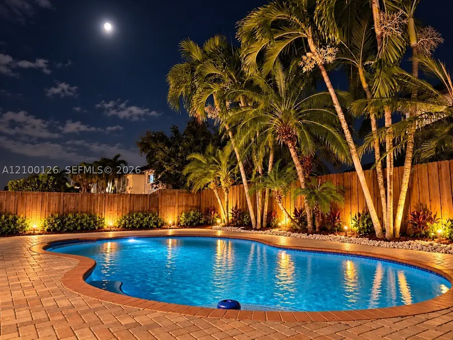 15813 SW 140th St, Miami, FL 33196 - #3