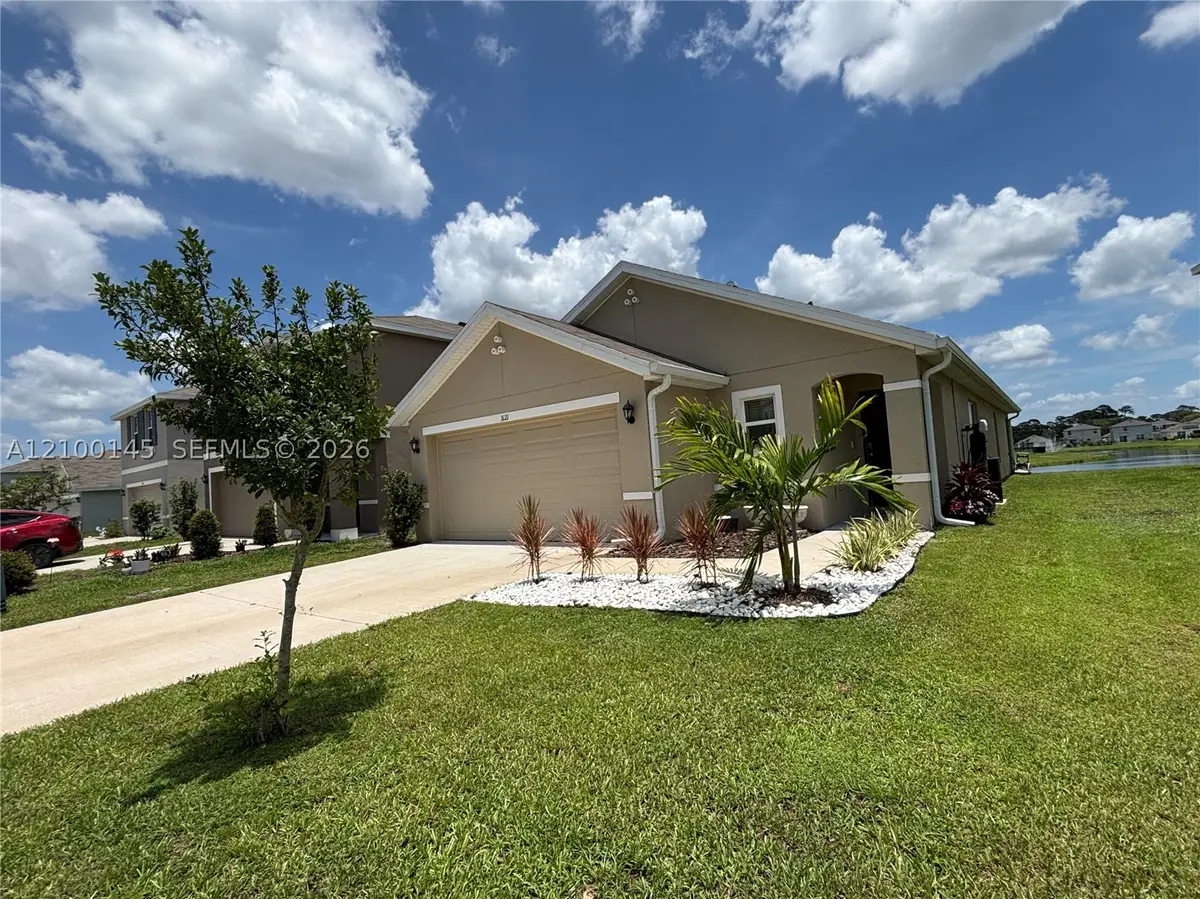 3121 Rock Sound St, Bradenton, FL 34208 - #1