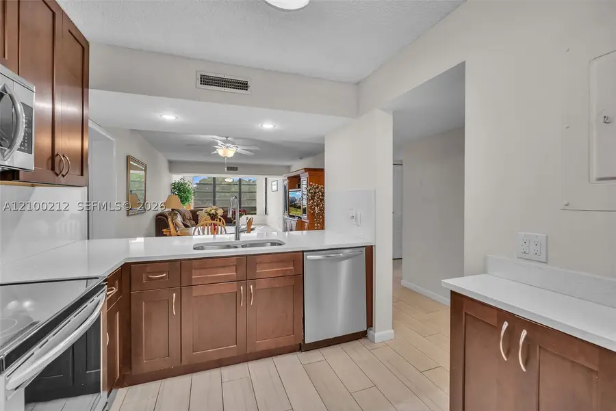 1530 Whitehall Dr #302, Davie, FL 33324 - #3