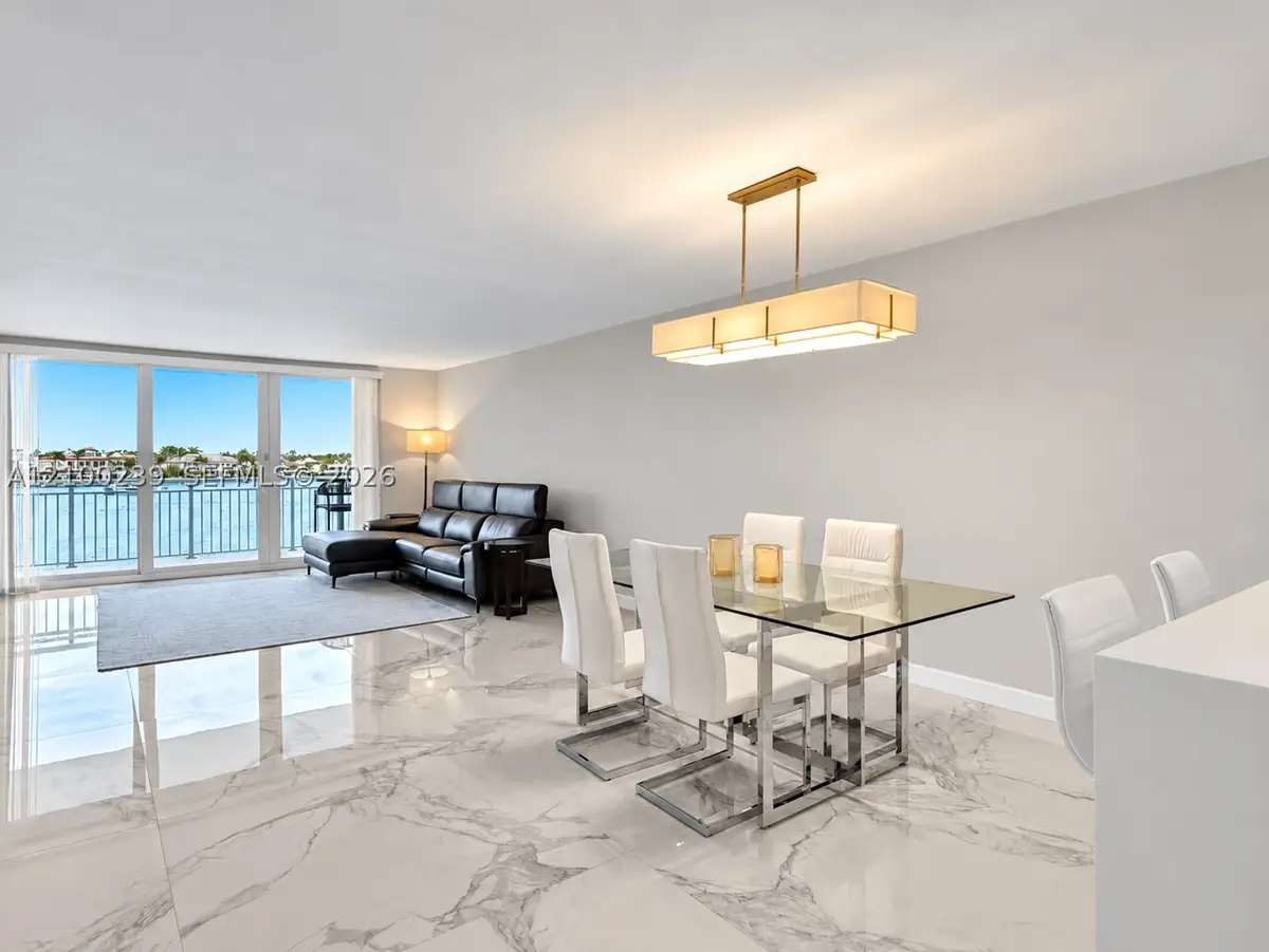 511 Bayshore Dr #310, Fort Lauderdale, FL 33304 - #1