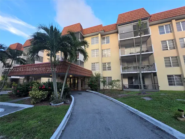 4170 Inverrary Dr #311, Lauderhill, FL 33319