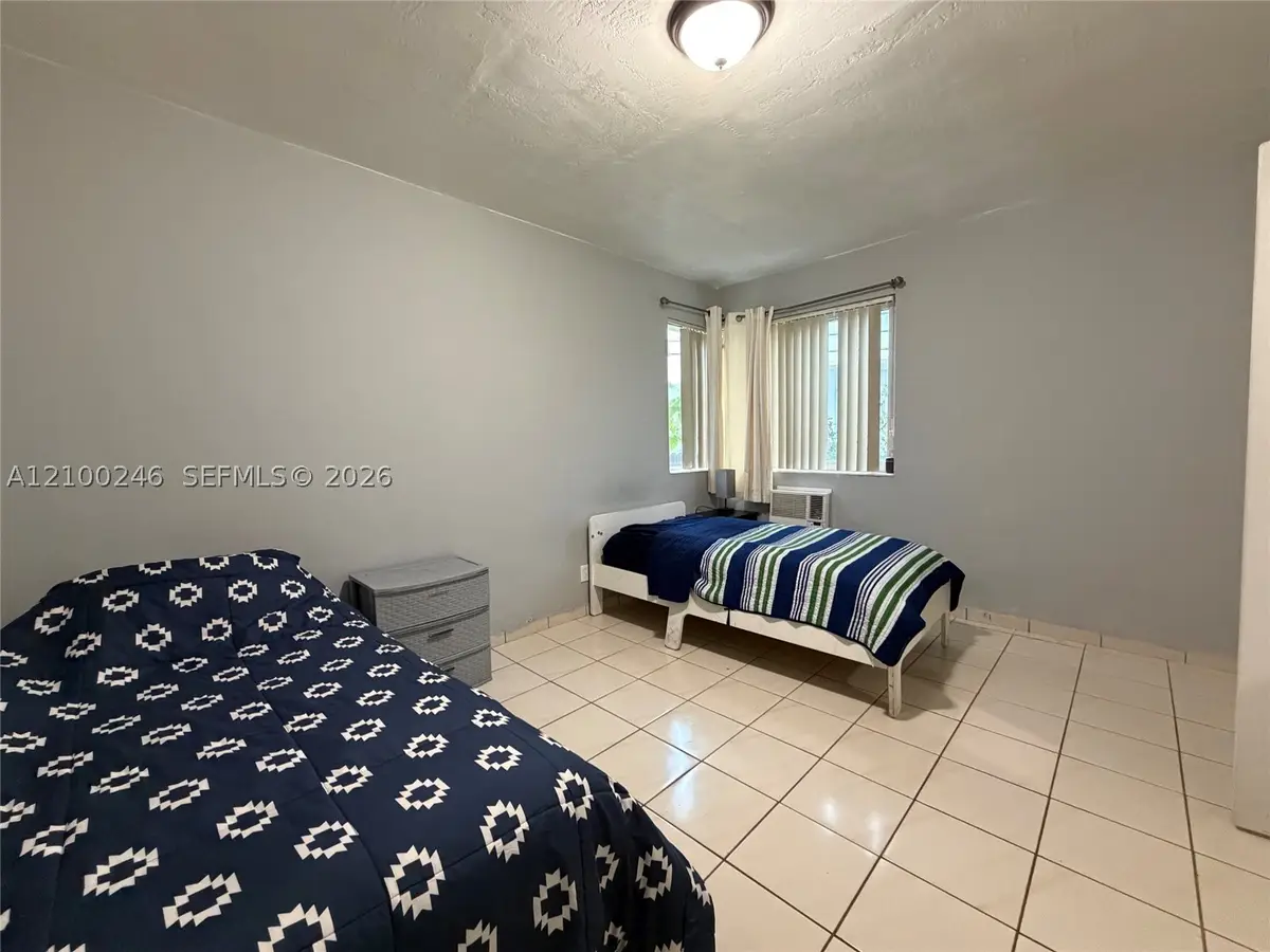 821 Jefferson Ave #5, Miami Beach, FL 33139 - #1