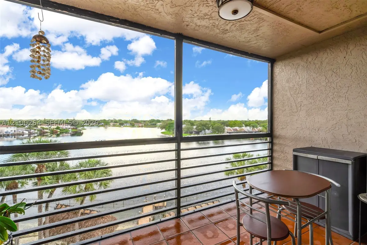 1100 Colony Point Cir #504, Pembroke Pines, FL 33026 - #1