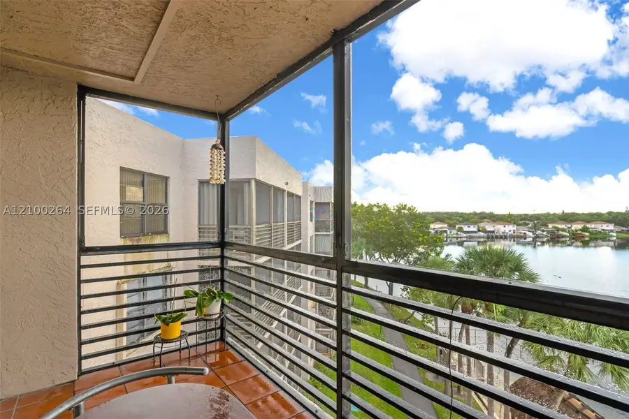 1100 Colony Point Cir #504, Pembroke Pines, FL 33026 - #2
