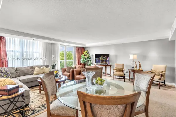10000 W Bay Harbor Dr #401, Bay Harbor Islands, FL 33154