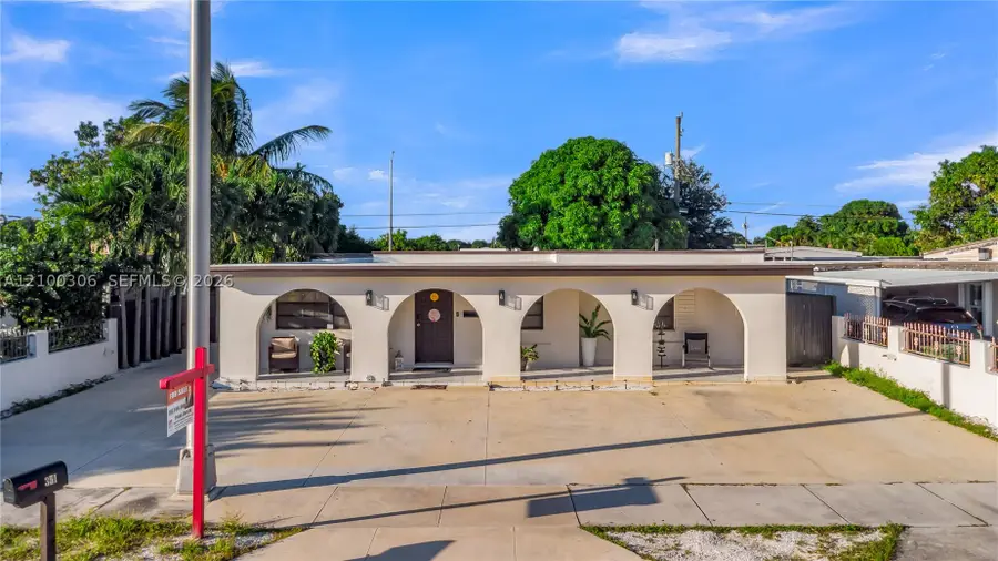 351 W 36th St, Hialeah, FL 33012 - #2