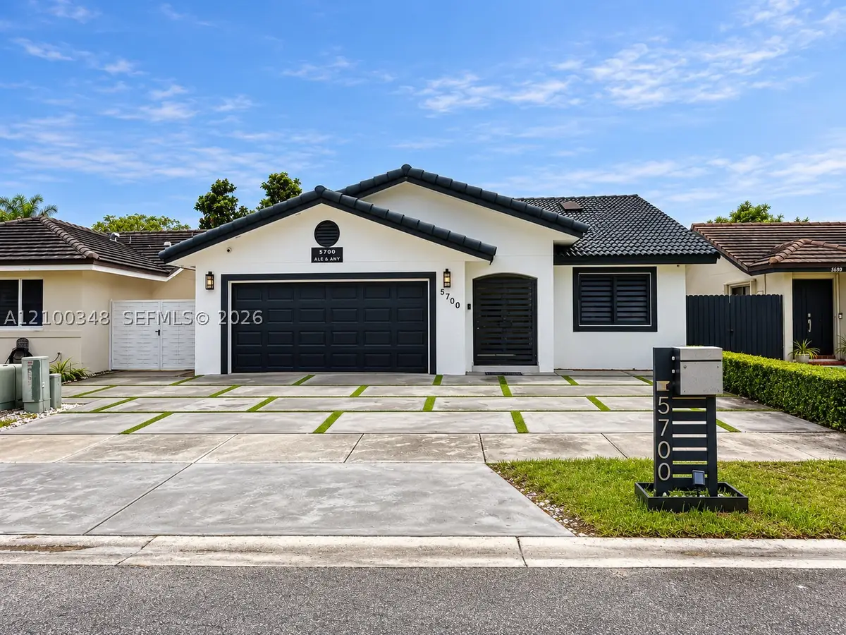 5700 SW 148th Pl, Miami, FL 33193 - #1