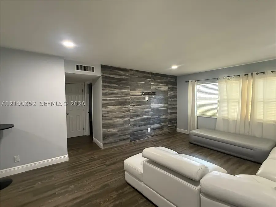 610 SE 2nd Ave #L4, Deerfield Beach, FL 33441 - #3