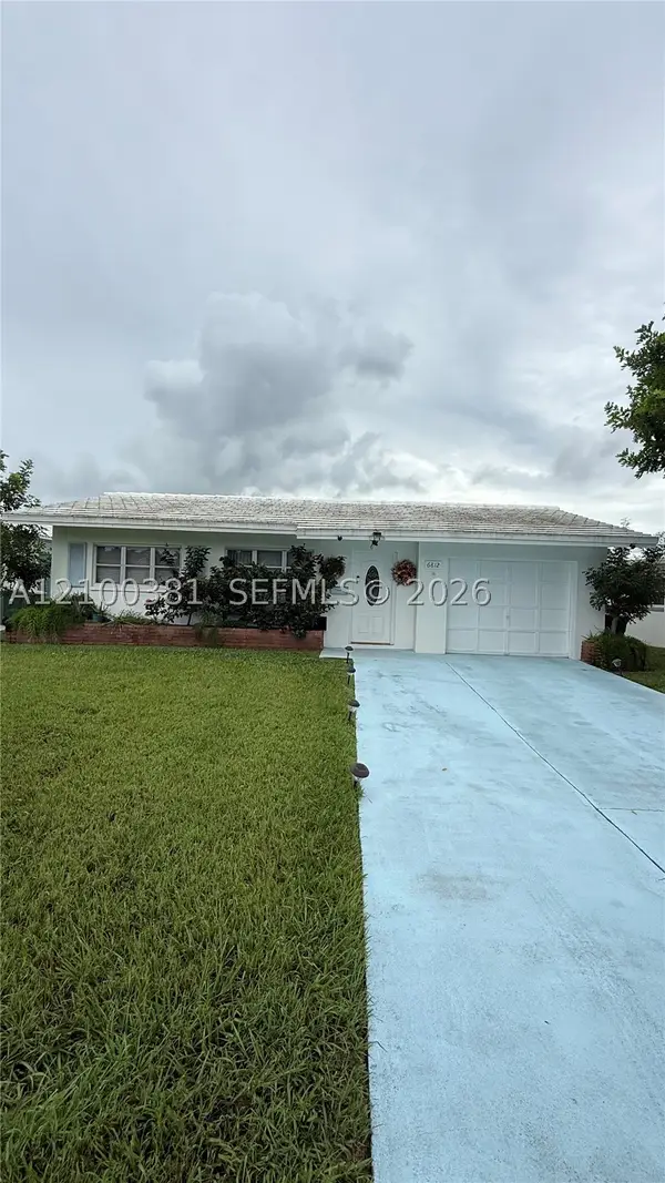 Address Withheld By Seller, Tamarac, FL 33321