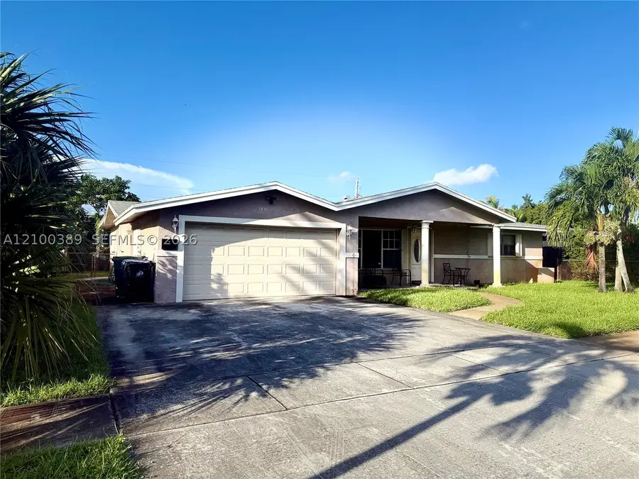3851 SW 11th St, Fort Lauderdale, FL 33312 - #2