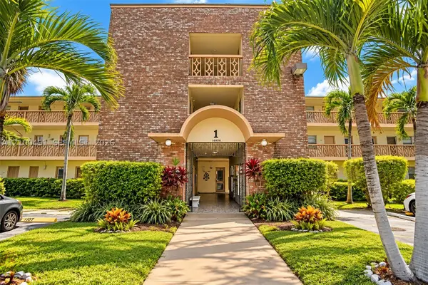 16900 NE 14th Ave #214, Miami, FL 33162