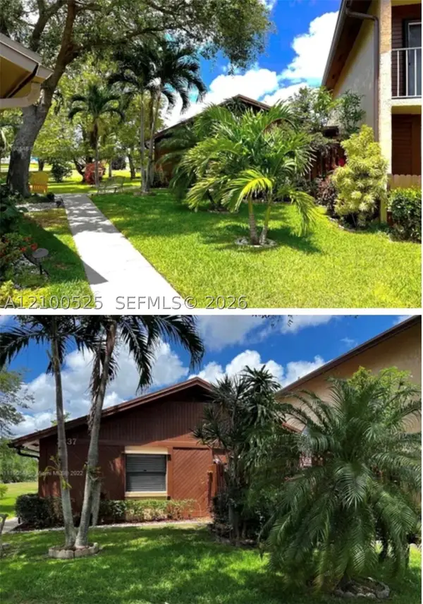 2237 Nova Village Dr, Davie, FL 33317