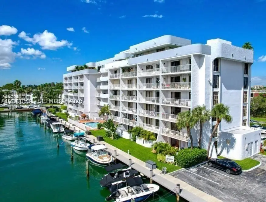 1650 NE 115th St #402, Miami, FL 33181 - #1