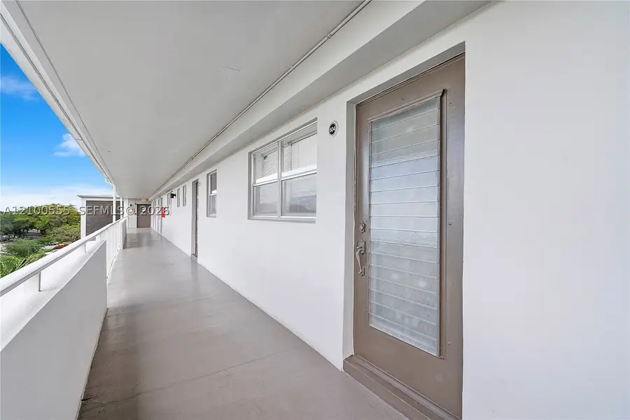 4800 Hillcrest Ln #503-504, Hollywood, FL 33021 - #3