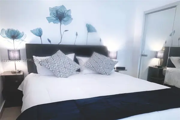 918 Ocean Dr #201, Miami Beach, FL 33139
