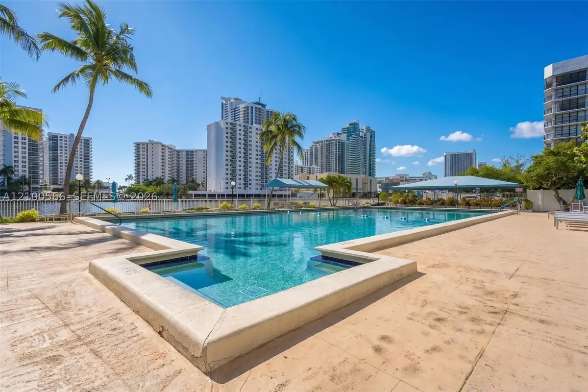 1000 Parkview Dr #627, Hallandale Beach, FL 33009 - #1