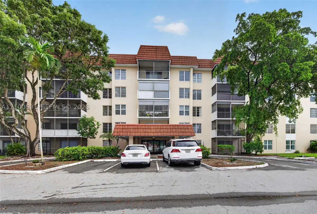 4172 Inverrary Dr #203, Lauderhill, FL 33319 - #1